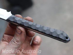 Custom (Magnamax, unidirectional carbon fibre)